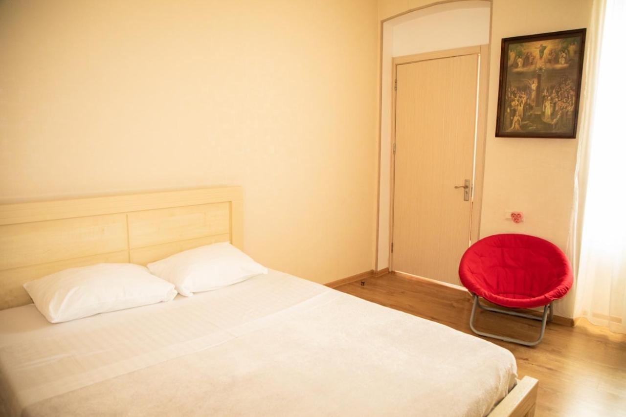 Natali Hotel Tbilisi ภายนอก รูปภาพ